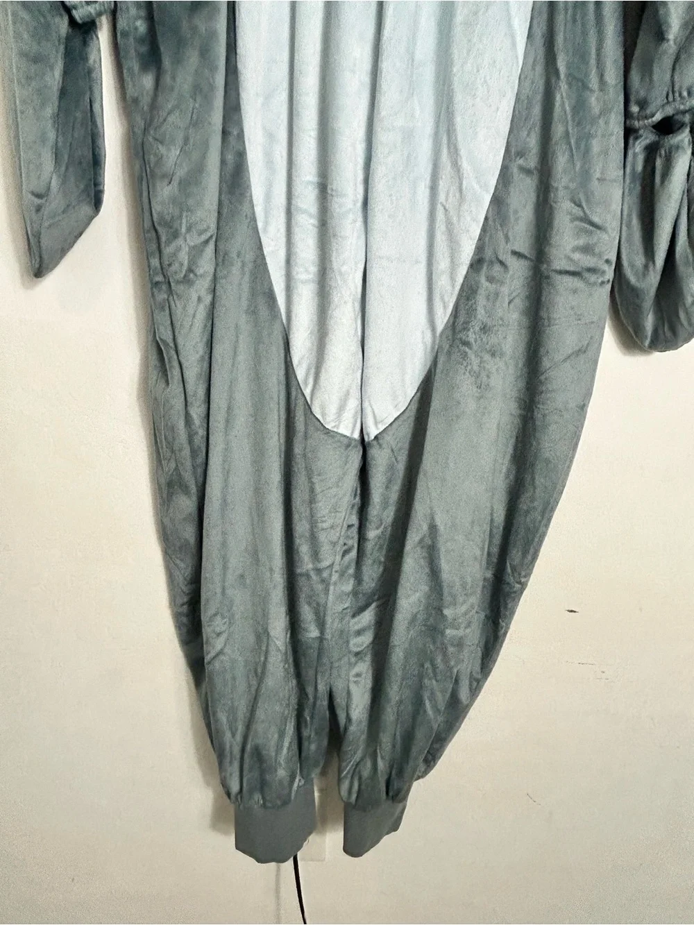 Spirit Halloween Great White Shark Costume Size L/XL - Picture 2 of 14